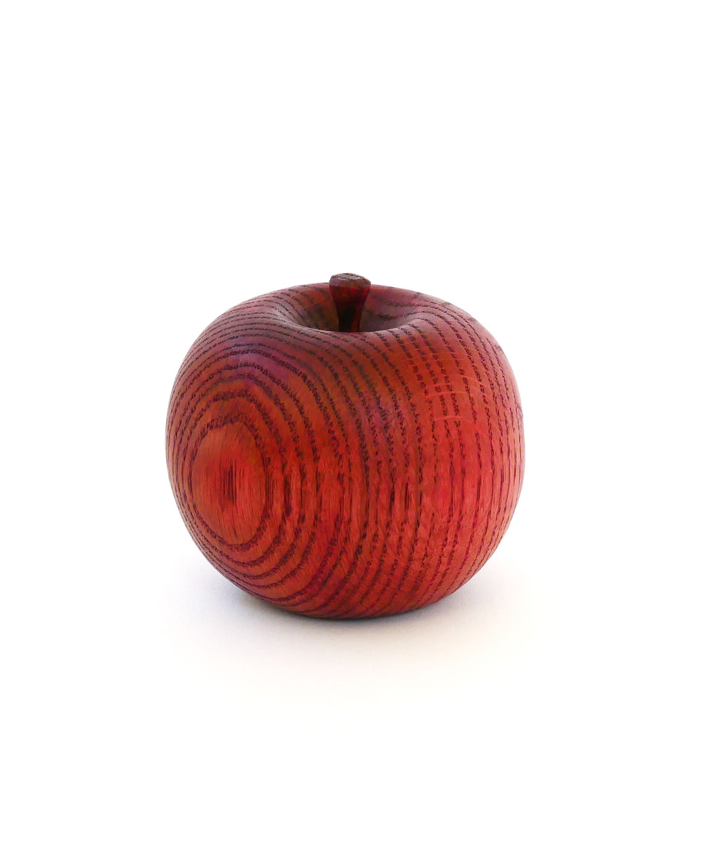 どんぐりの木のリンゴのオブジェ