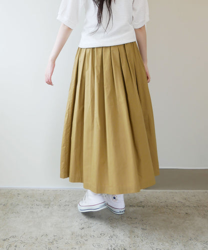 刺繍入りコットンブロードタックギャザースカート
